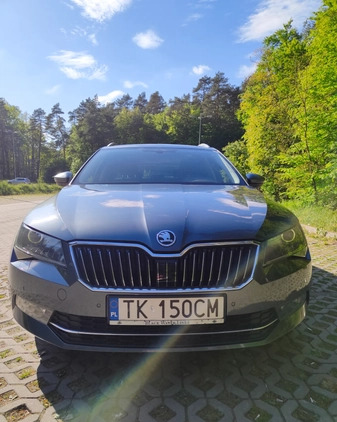 Skoda Superb cena 60000 przebieg: 185812, rok produkcji 2016 z Kielce małe 79